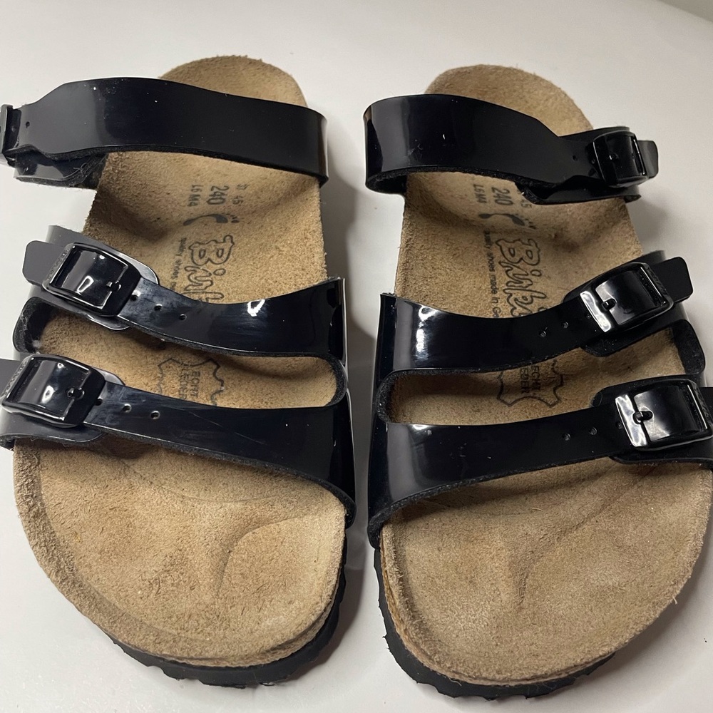 Birkenstock Classic Style Black Patent Leather Comfort Sandals with Cork Footbed